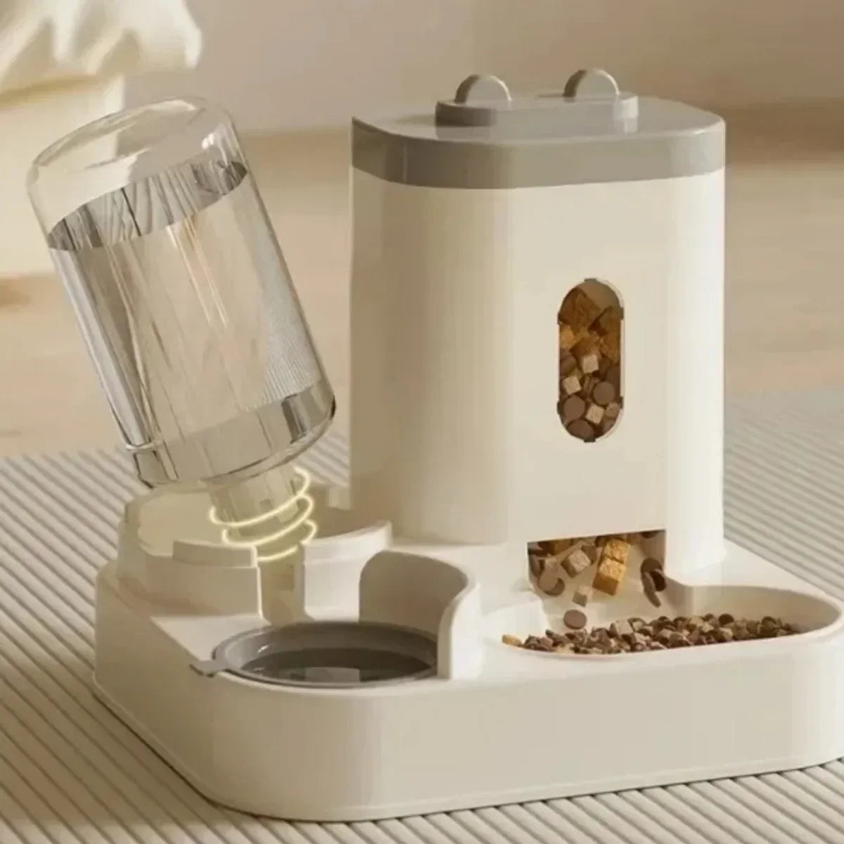 Dispenser Automatico per Cibo e Acqua – La Soluzione Completa per il Tuo Pet
