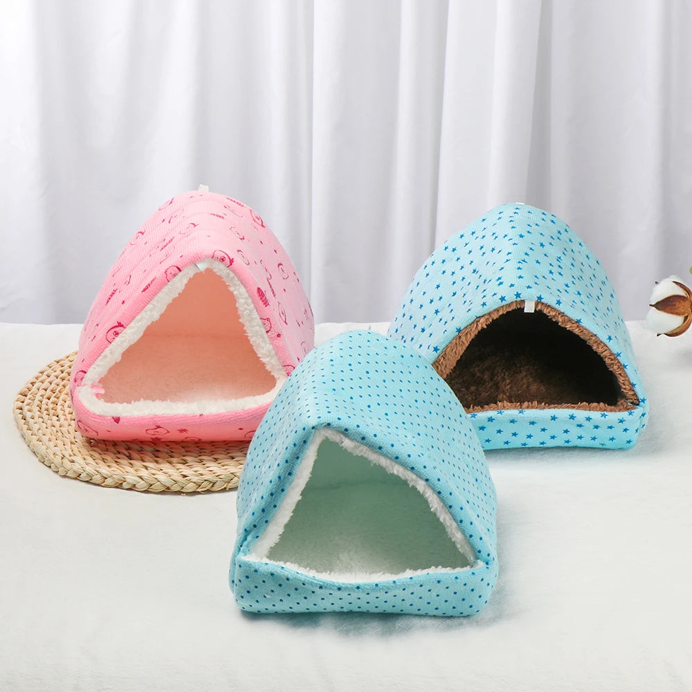 Cuccia Mini a Tema Cartone Animato per Piccoli Roditori – Il Nido Caldo e Morbido per il Tuo Amico!