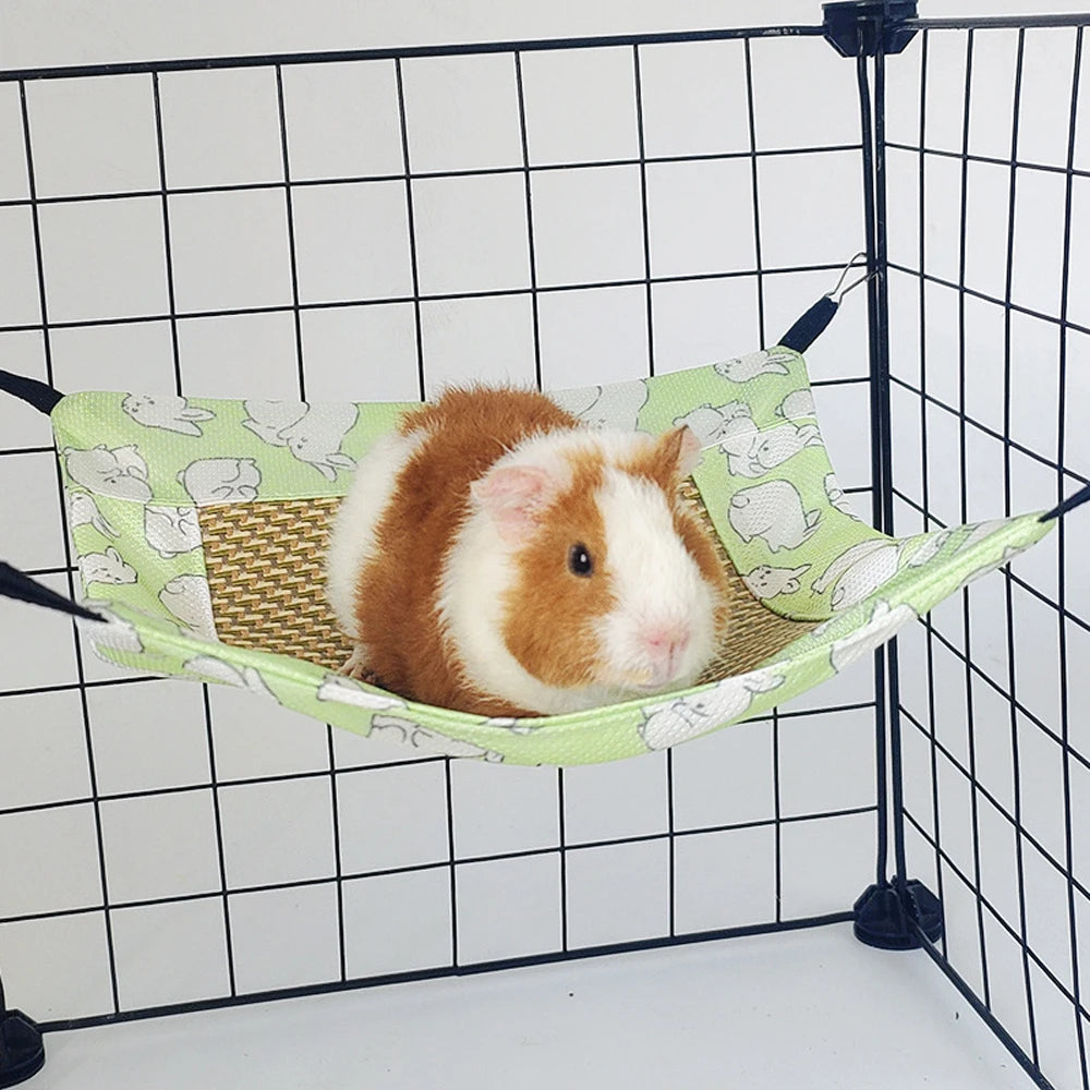 Amaca rinfrescante estiva per criceti, letti sospesi, tappetino in rattan per piccoli animali ( cincillà, scoiattoli volanti, scoiattoli, furetti) .