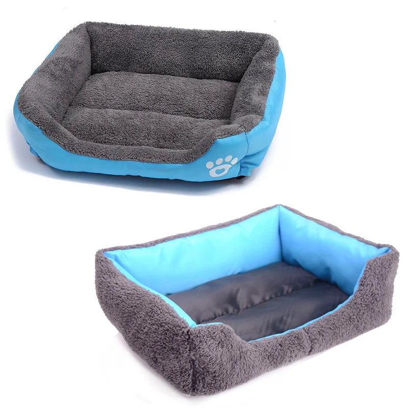 Cuccia Quadrata in Peluche per Cani e Gatti – Comfort Lussuoso e Impermeabile per Tutte le Stagioni