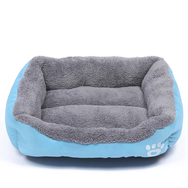 Cuccia Quadrata in Peluche per Cani e Gatti – Comfort Lussuoso e Impermeabile per Tutte le Stagioni
